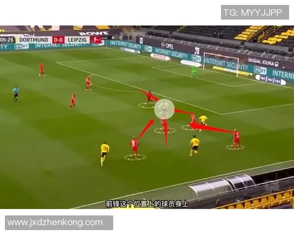 重庆足球队阵地战解析:战术演变与球队未来发展探讨 重庆足球队阵地战解析:战术演变与球队未来发展探讨