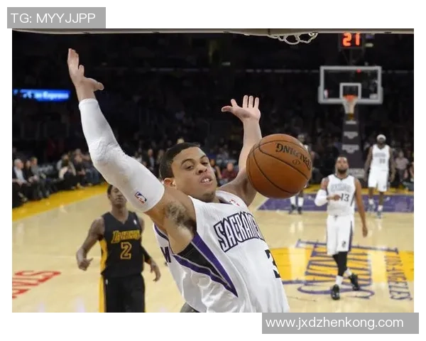 成都篮球队的节奏解析：深度探讨其战术与风格的独特魅力